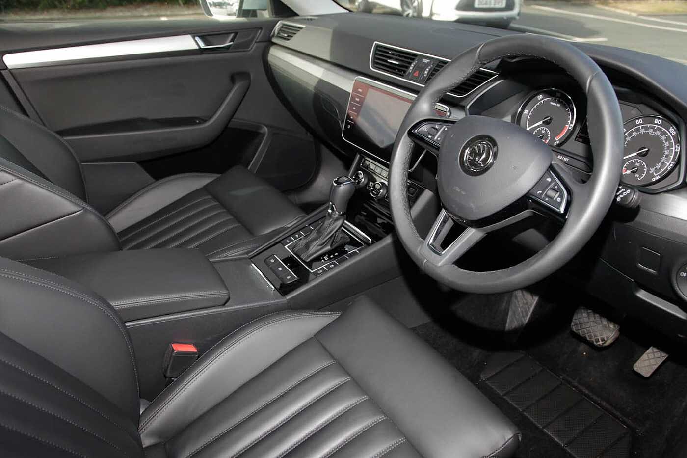 Used Skoda Superb 2017 for sale - 77316838: Photo 6