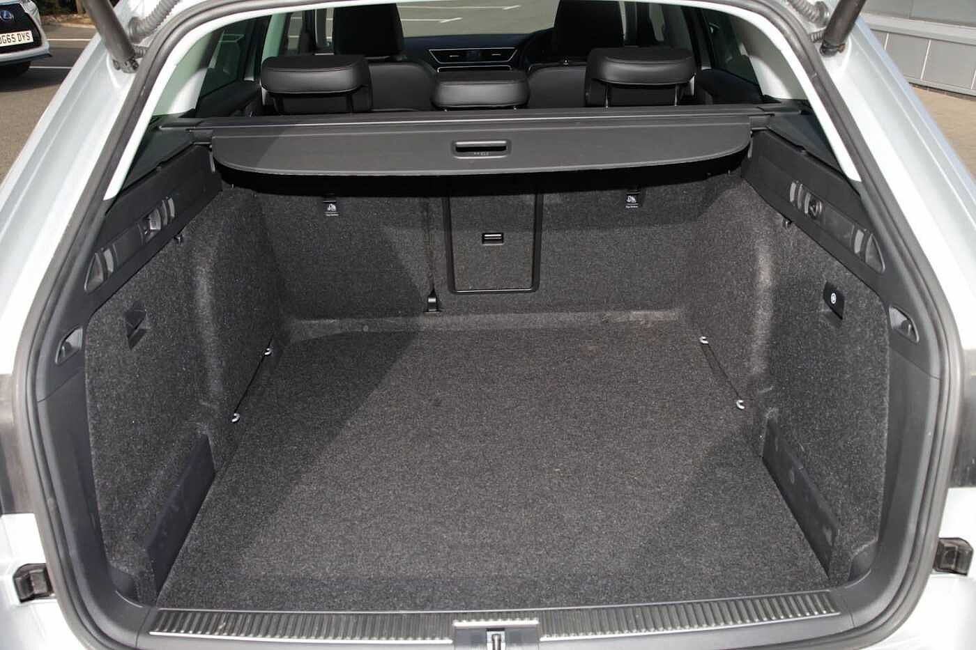 Used Skoda Superb 2017 for sale - 77316838: Photo 9