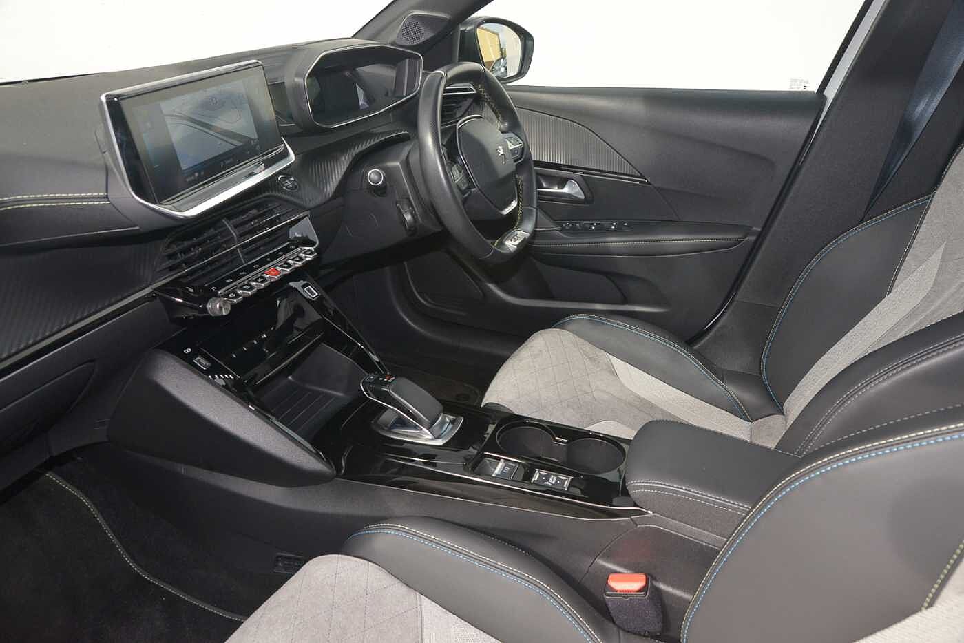 Used Peugeot 208 2020 for sale - 77417437: Photo 2