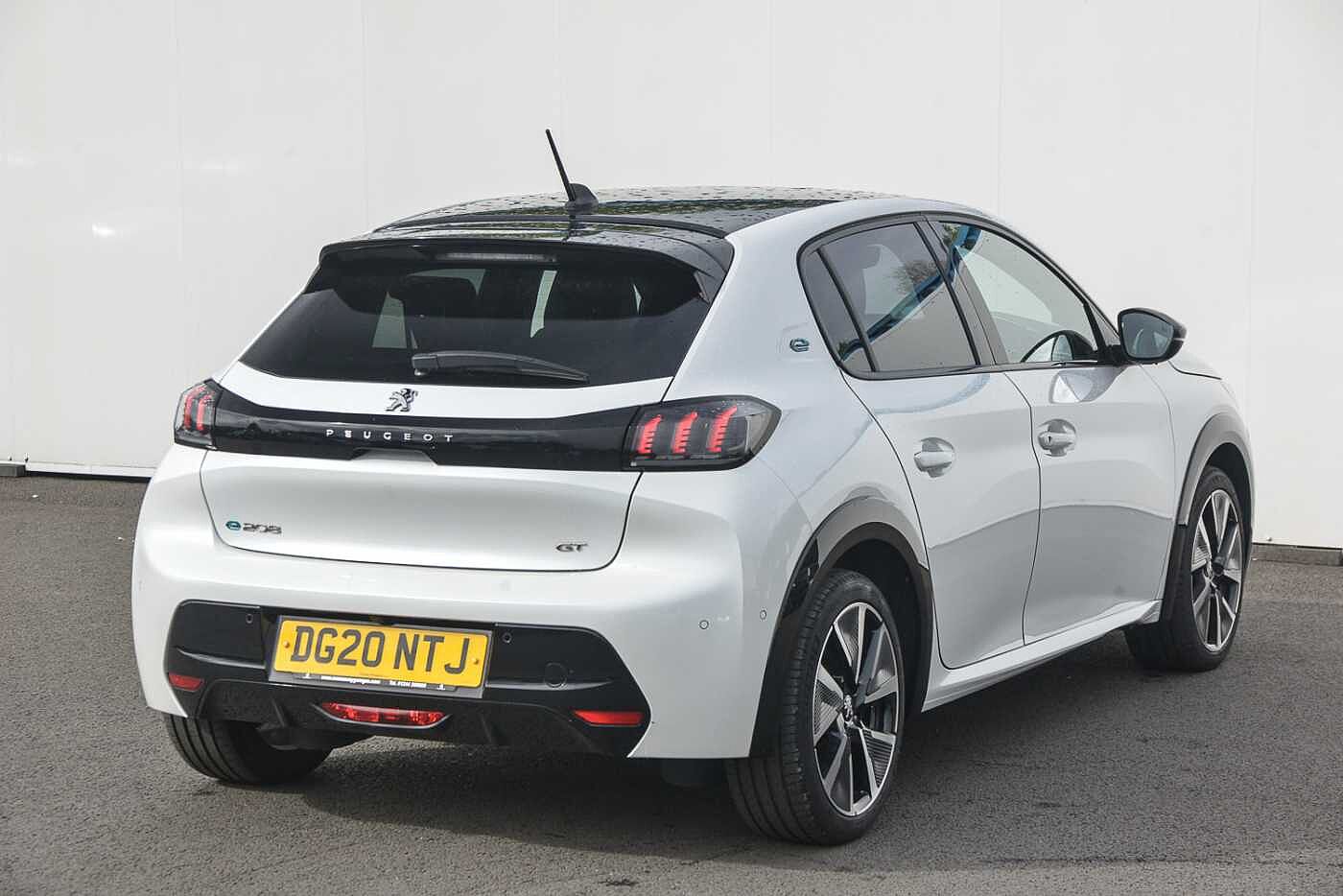 Used Peugeot 208 2020 for sale - 77417437: Photo 8