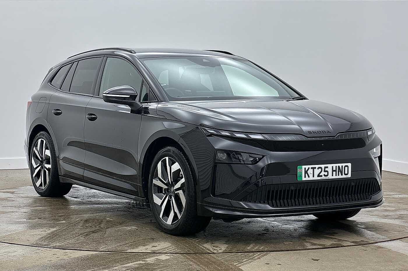 Used Skoda Enyaq 2025 for sale - 77974652: Photo 1