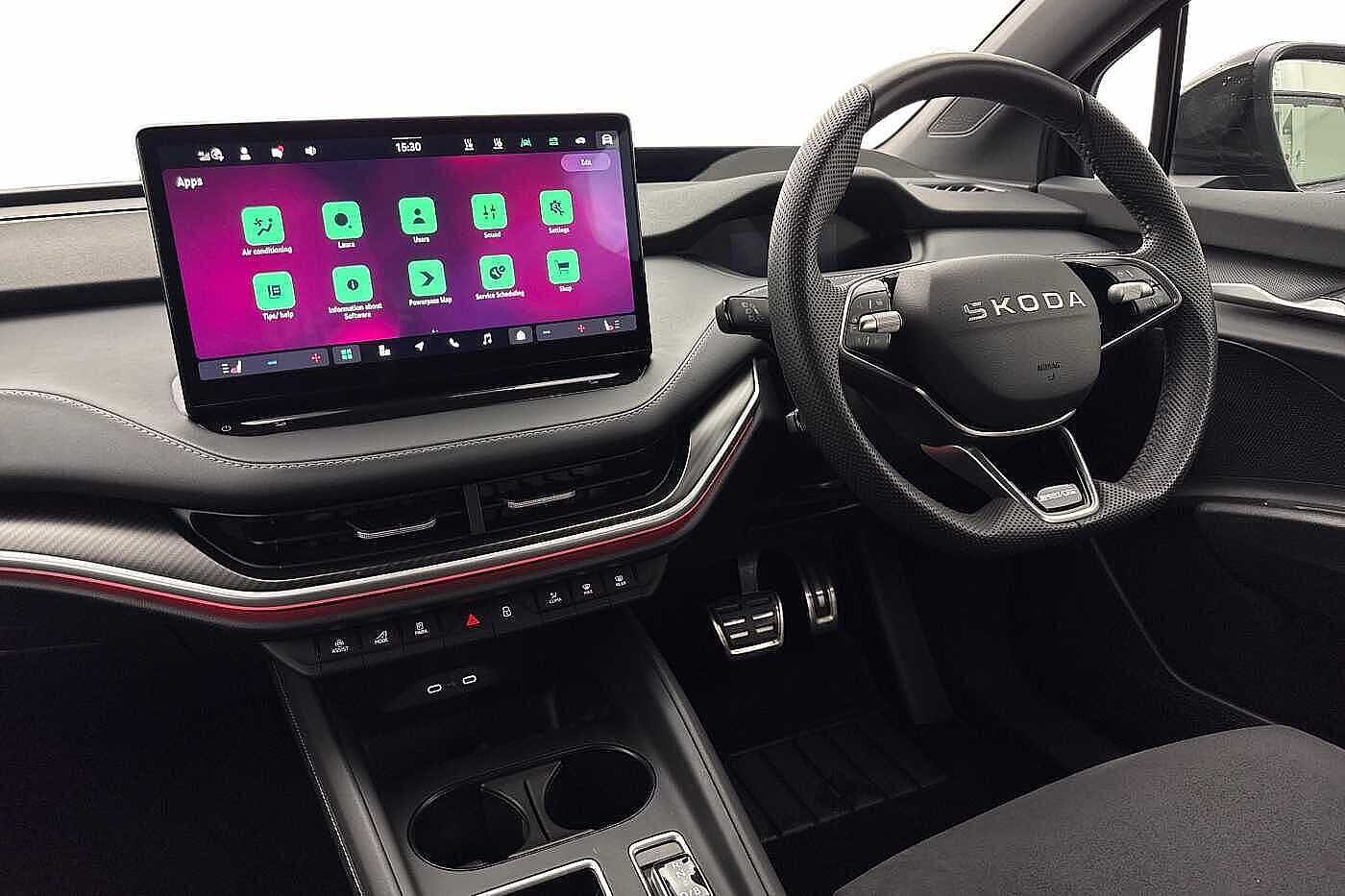 Used Skoda Enyaq 2025 for sale - 77974652: Photo 2