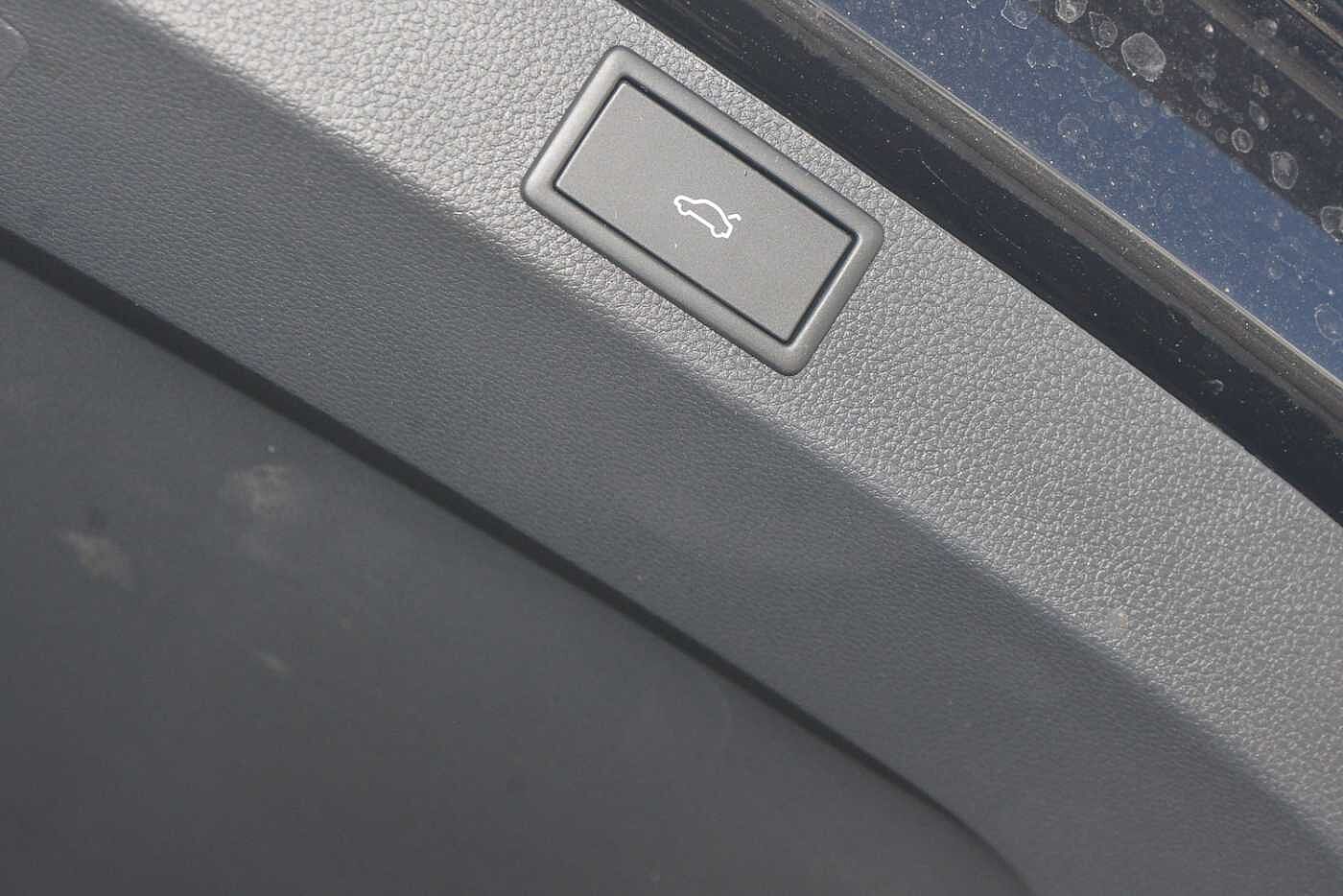 Used Skoda Karoq 2025 for sale - 76679276: Photo 10