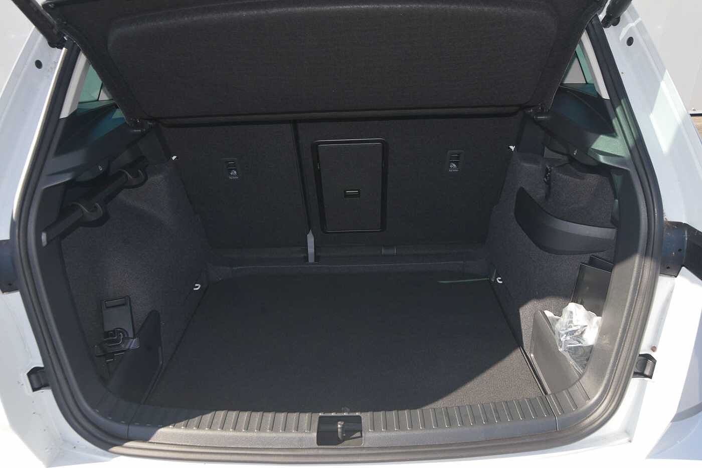 Used Skoda Karoq 2025 for sale - 76678234: Photo 9