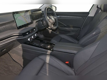 Used Skoda Superb 2024 for sale - 77476928: Photo