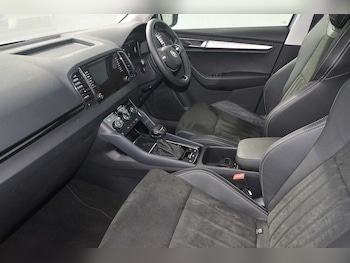 Used Skoda Karoq 2024 for sale - 76677263: Photo