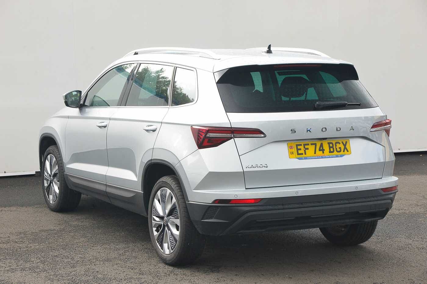 Used Skoda Karoq 2024 for sale - 76677263: Photo 3