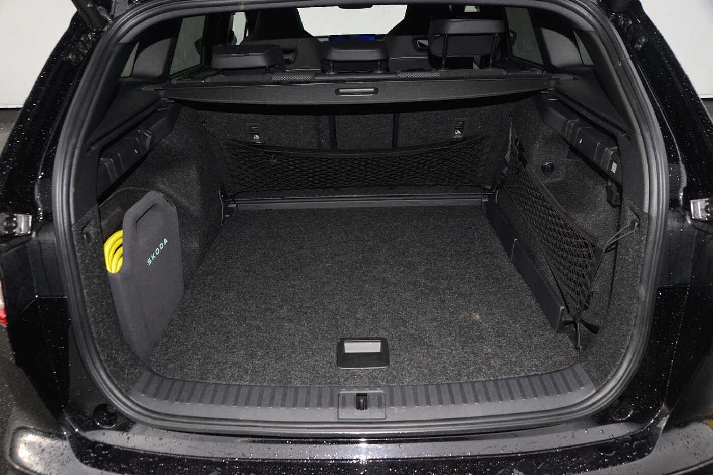 Used Skoda Enyaq 2025 for sale - 76957422: Photo 9