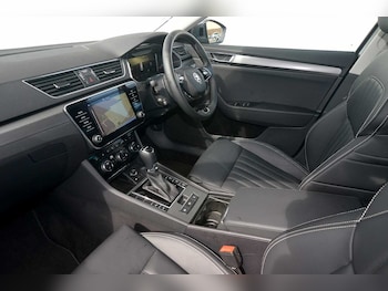 Used Skoda Superb 2023 for sale - 77417405: Photo