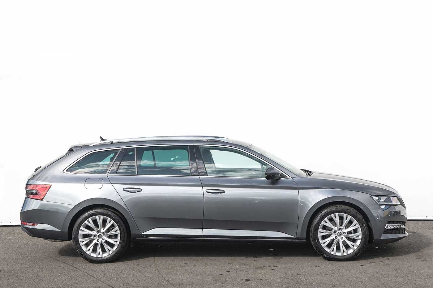 Used Skoda Superb 2023 for sale - 77417405: Photo 4