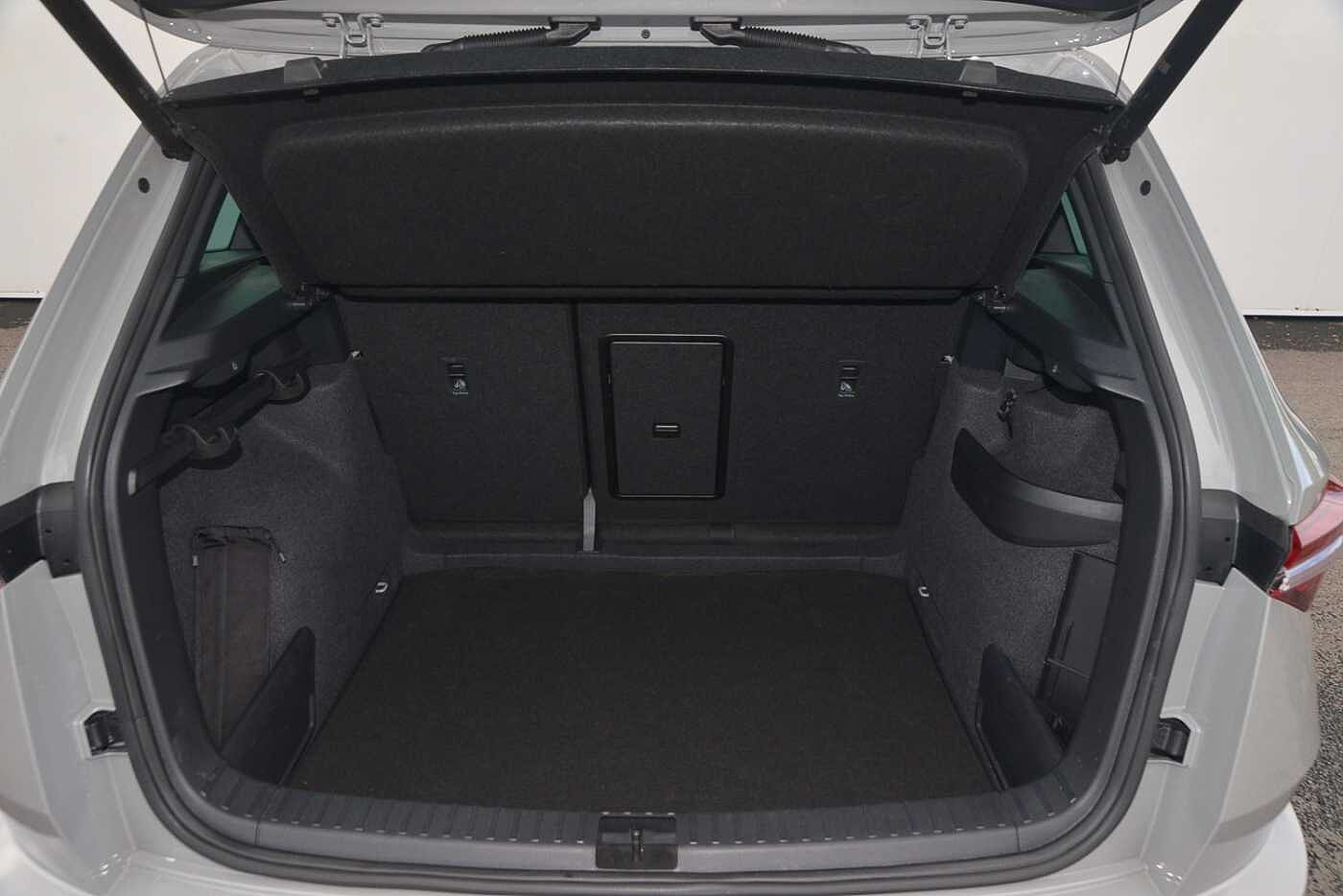 Used Skoda Karoq 2023 for sale - 76675636: Photo 9