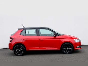 Used Skoda Fabia 2018 for sale - 77864408: Photo