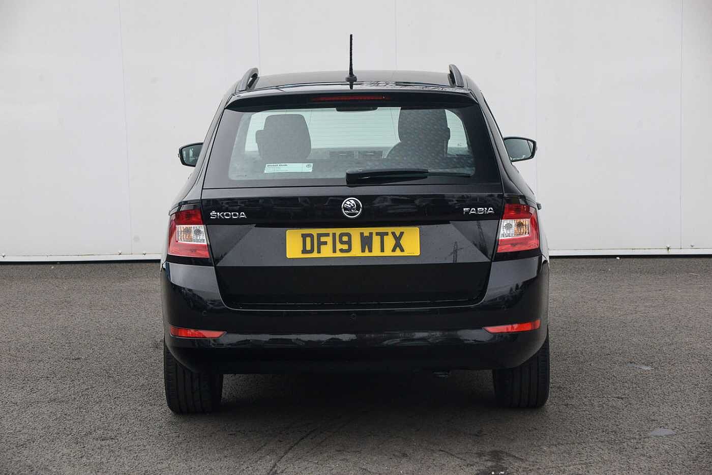 Used Skoda Fabia 2019 for sale - 76673757: Photo 7