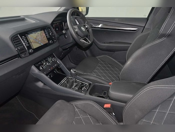 Used Skoda Karoq 2024 for sale - 76677925: Photo