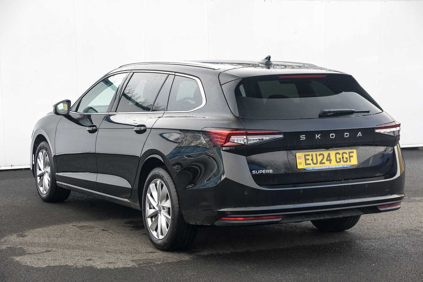 Used Skoda Superb 2024 for sale - 76867121: Photo 3