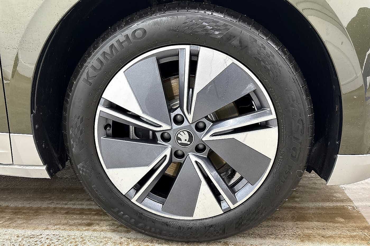 Used Skoda Enyaq 2025 for sale - 77501050: Photo 5