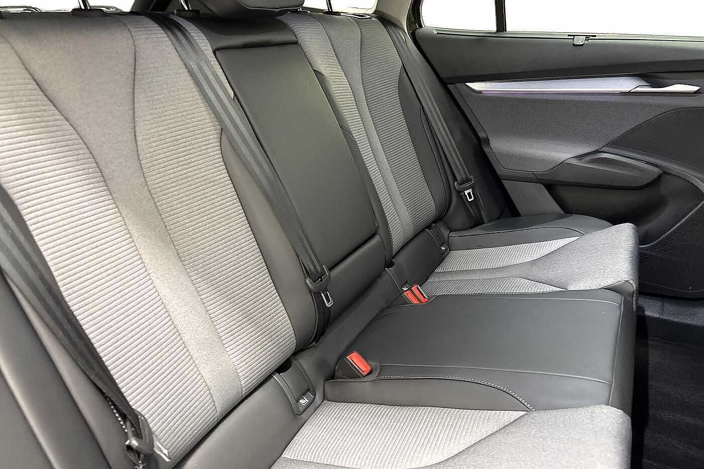 Used Skoda Enyaq 2025 for sale - 77501050: Photo 9