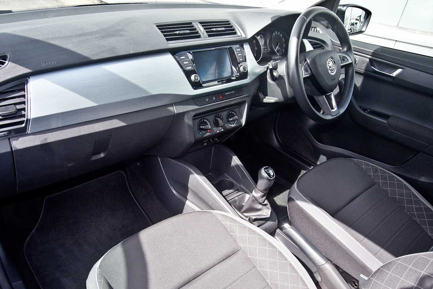 Used Skoda Fabia 2019 for sale - 77099745: Photo 2