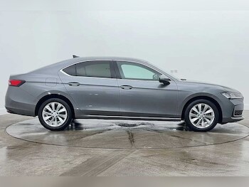 Used Skoda Superb 2024 for sale - 77334434: Photo