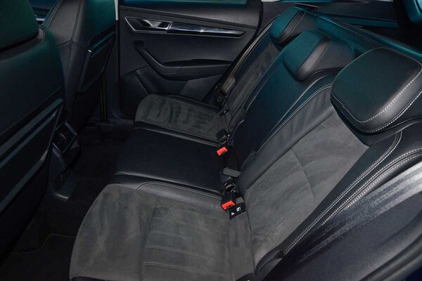 Used Skoda Karoq 2019 for sale - 76287478: Photo 10