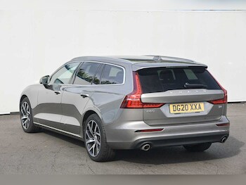 Used Volvo V60 2020 for sale - 76681157: Photo