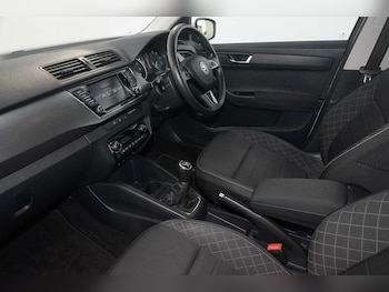 Used Skoda Fabia 2018 for sale - 77032543: Photo