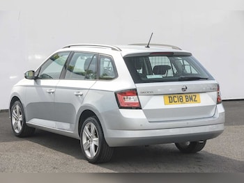 Used Skoda Fabia 2018 for sale - 77032543: Photo