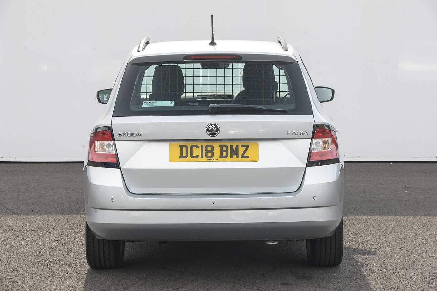 Used Skoda Fabia 2018 for sale - 77032543: Photo 7