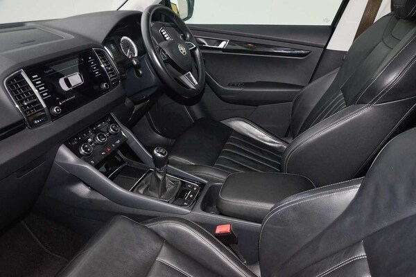 Used Skoda Karoq 2020 for sale - 76287469: Photo 2
