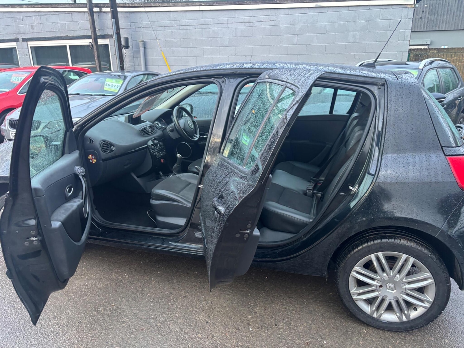 Used Renault Clio 2013 for sale - 77441326: Photo 7