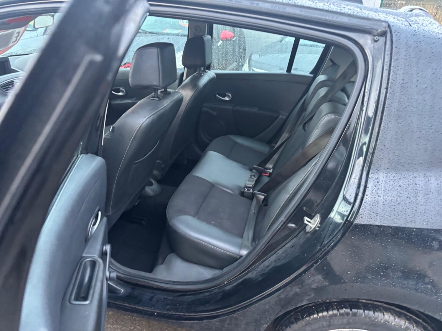 Used Renault Clio 2013 for sale - 77441326: Photo 8