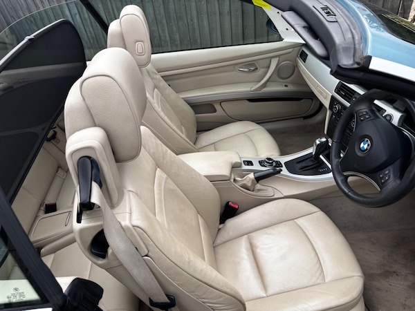 Used BMW 3 Series 2009 for sale - 76151516: Photo 18