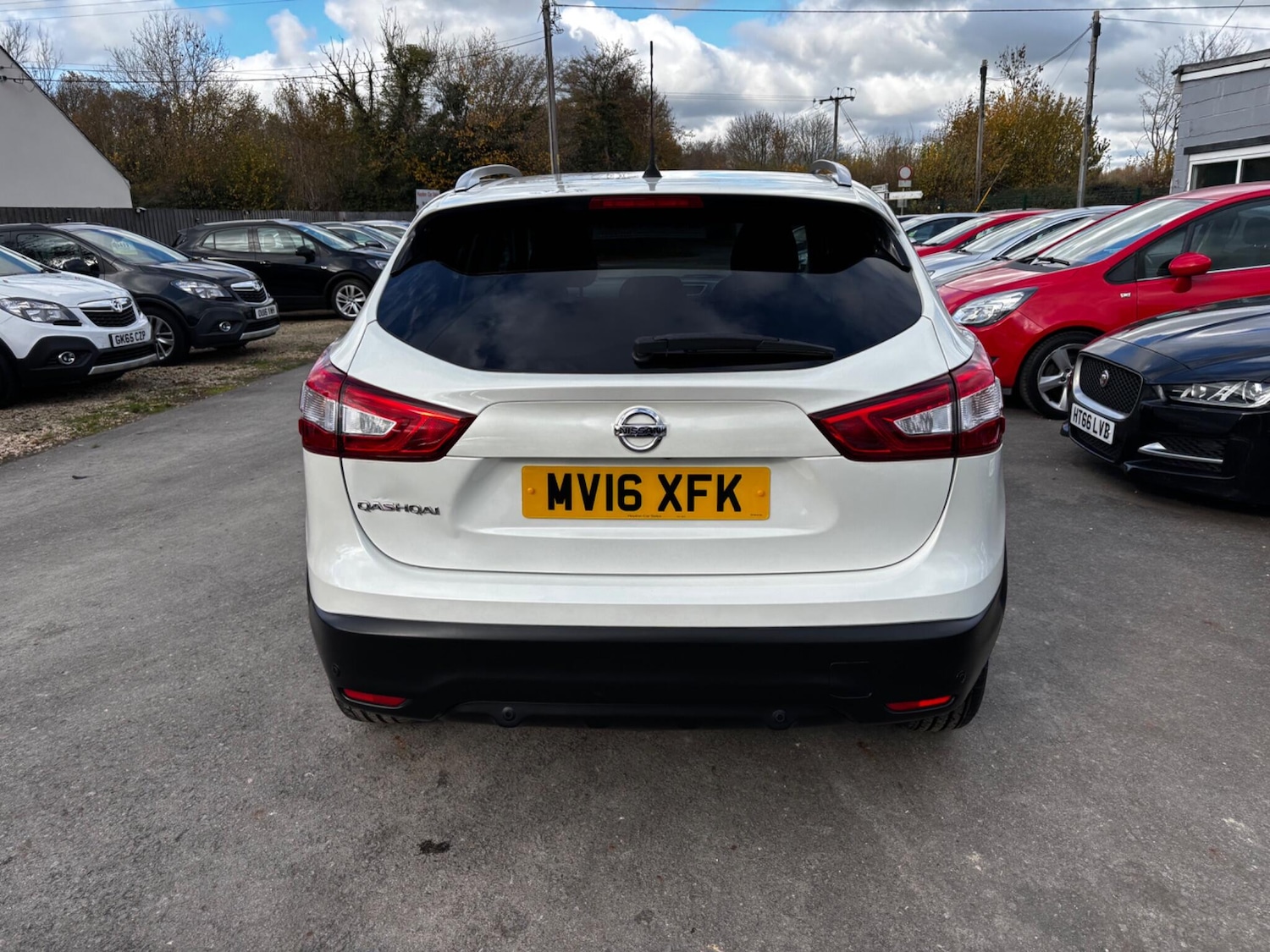 Used Nissan Qashqai 2016 for sale - 76866249: Photo 5