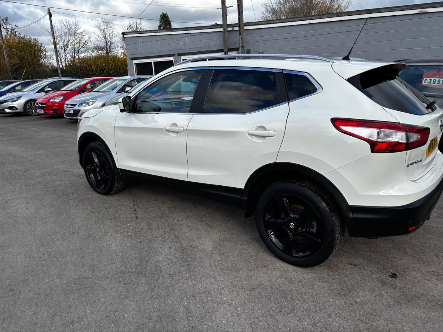 Used Nissan Qashqai 2016 for sale - 76866249: Photo 6