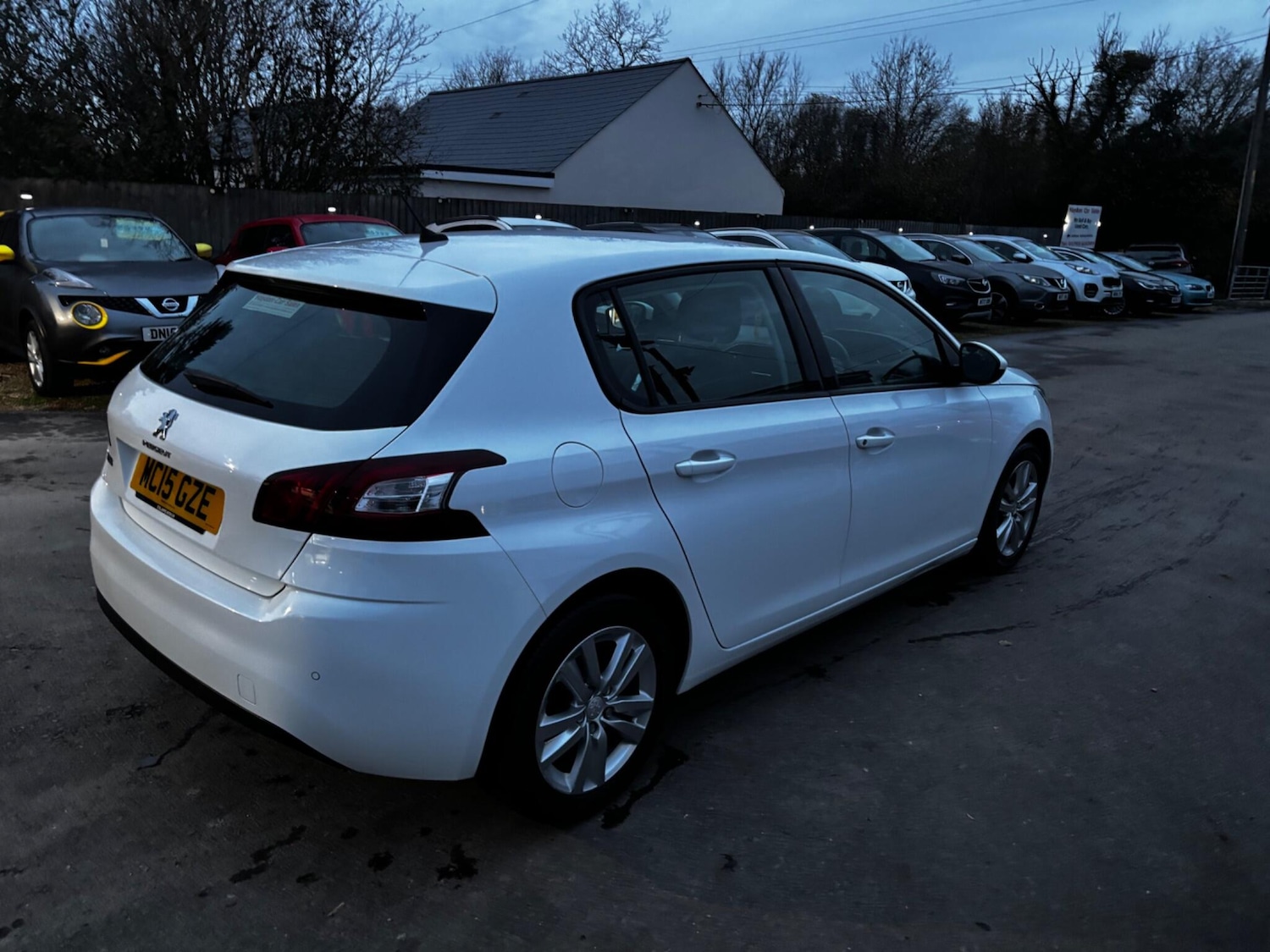 Used Peugeot 308 2015 for sale - 76573555: Photo 4