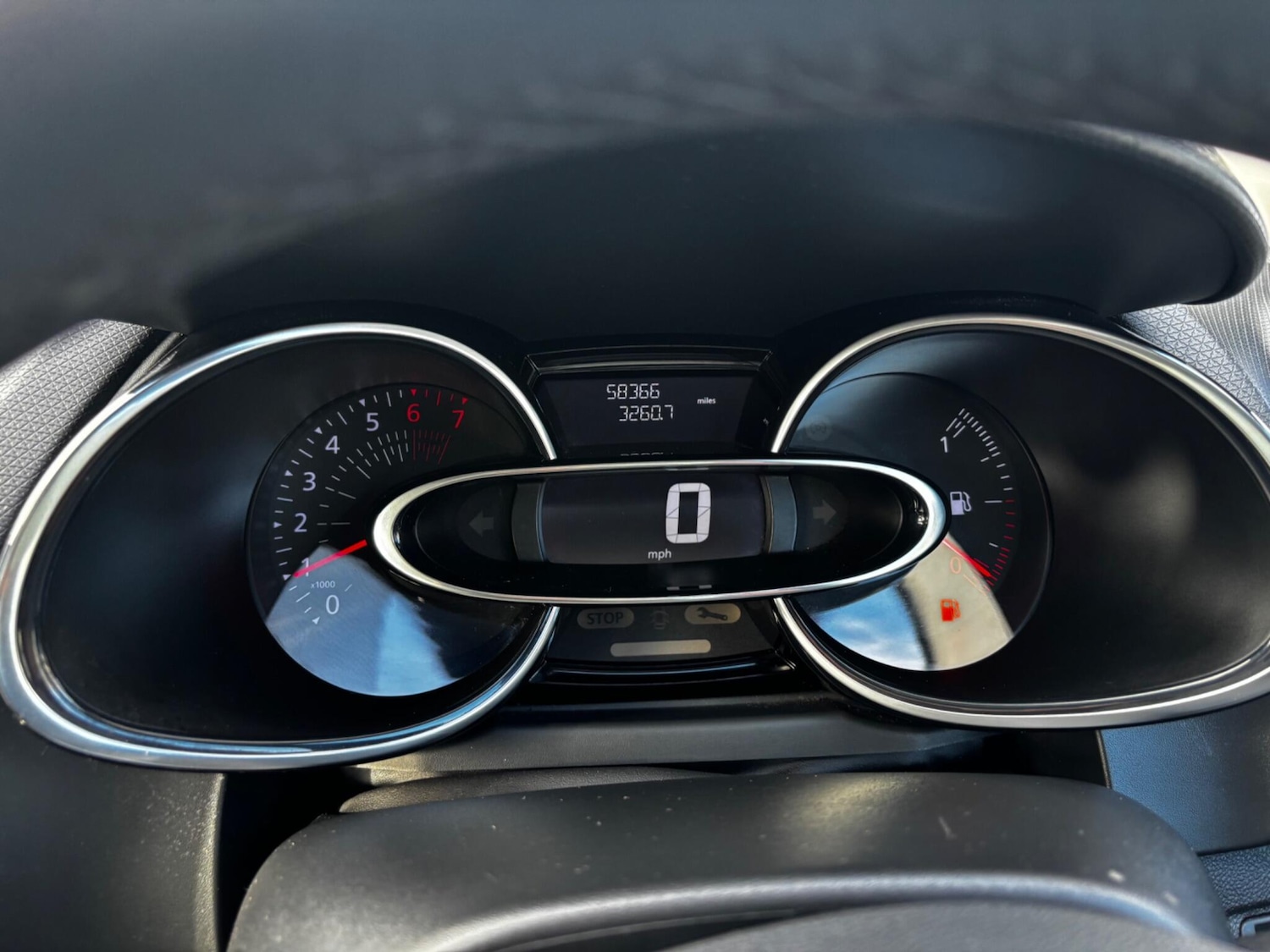 Used Renault Clio 2016 for sale - 76361253: Photo 15