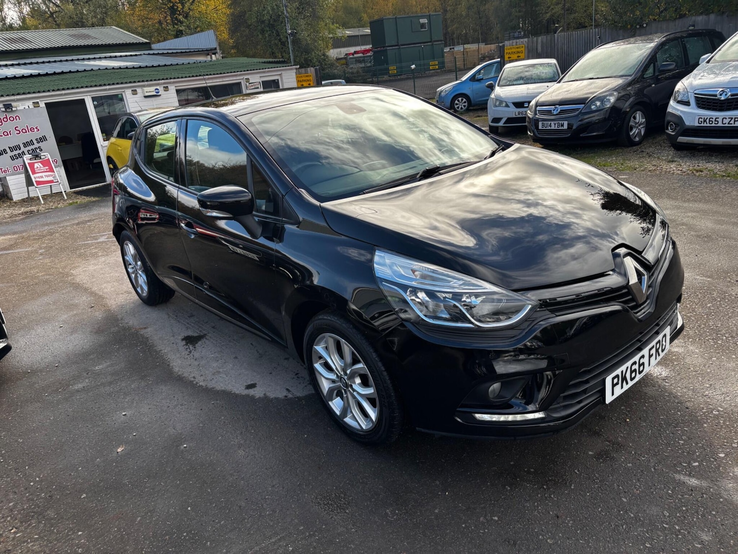Used Renault Clio 2016 for sale - 76361253: Photo 3