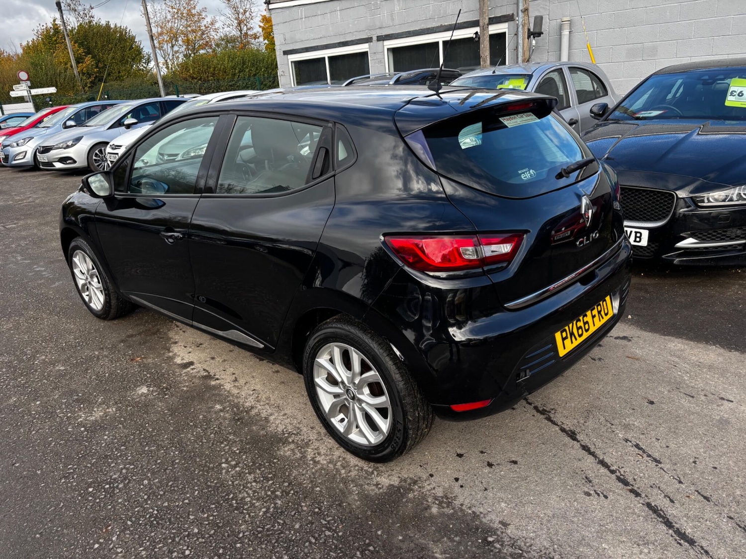 Used Renault Clio 2016 for sale - 76361253: Photo 6