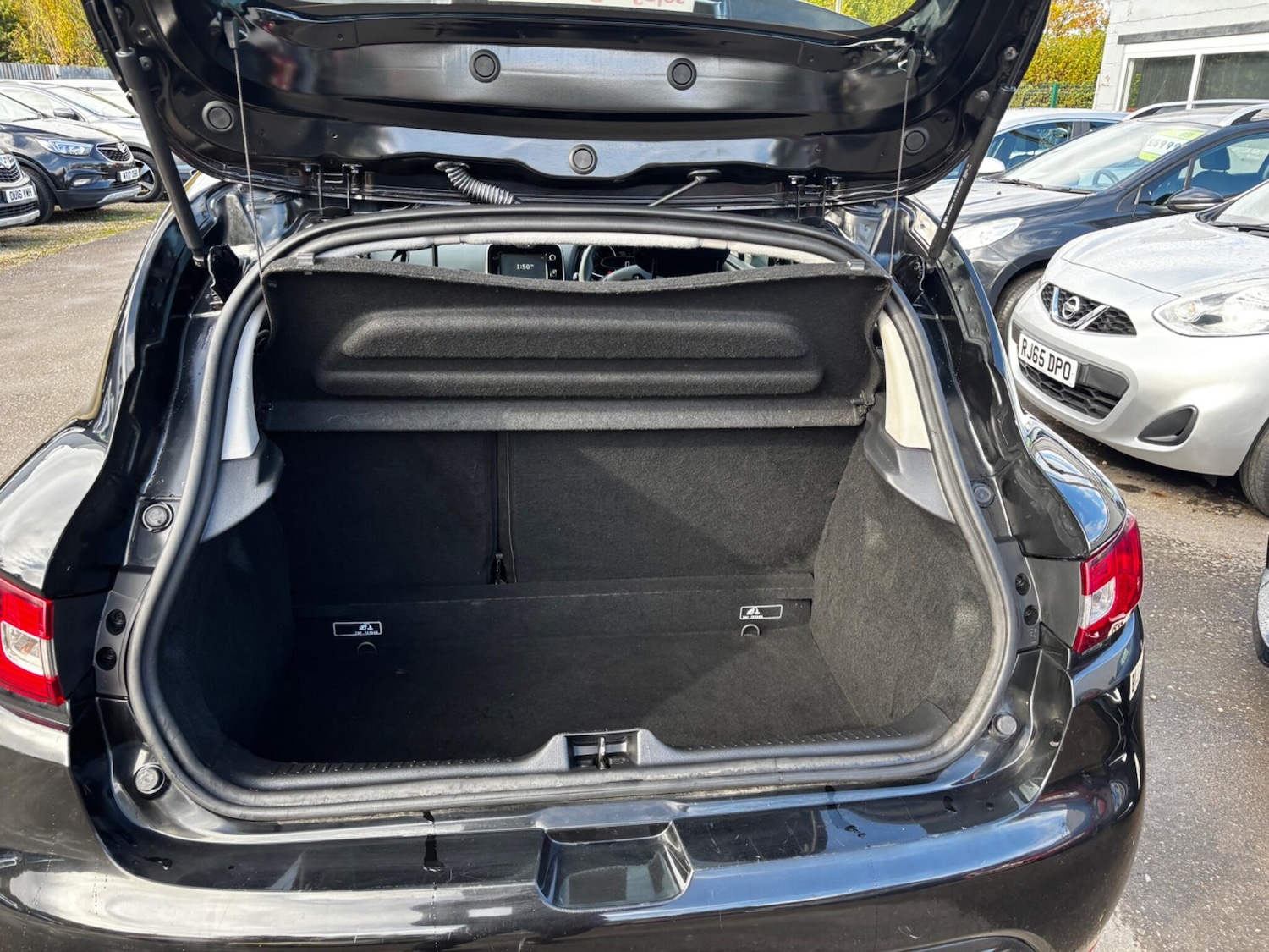 Used Renault Clio 2016 for sale - 76361253: Photo 7