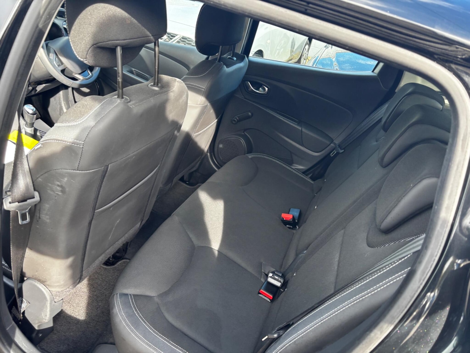 Used Renault Clio 2016 for sale - 76361253: Photo 9