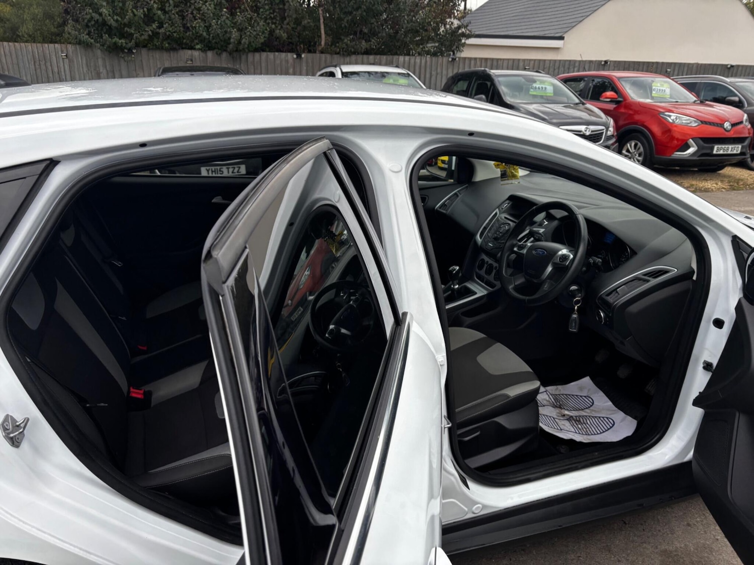 Used Ford Focus 2013 for sale - 76174614: Photo 8