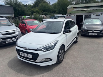 Used Hyundai i20 2018 for sale - 79025955: Photo