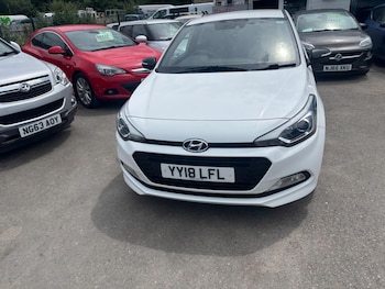 Used Hyundai i20 2018 for sale - 79025955: Photo