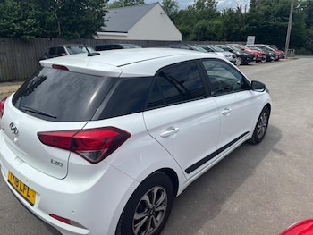 Used Hyundai i20 2018 for sale - 79025955: Photo