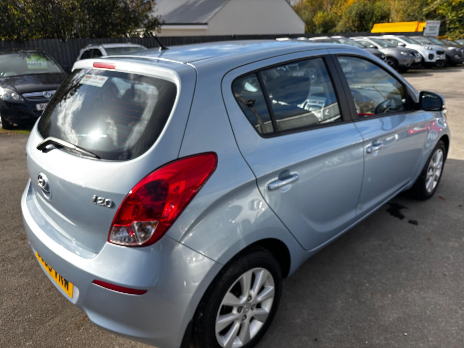 Used Hyundai i20 2014 for sale - 76336139: Photo 5
