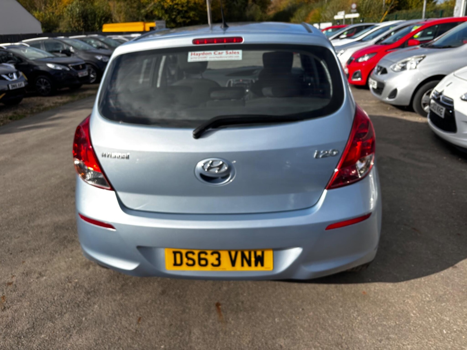 Used Hyundai i20 2014 for sale - 76336139: Photo 6