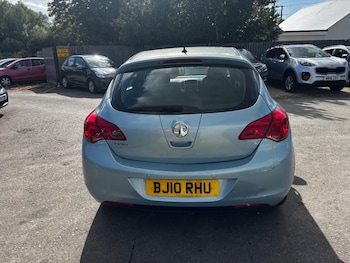 Used Vauxhall Astra 2010 for sale - 75378388: Photo