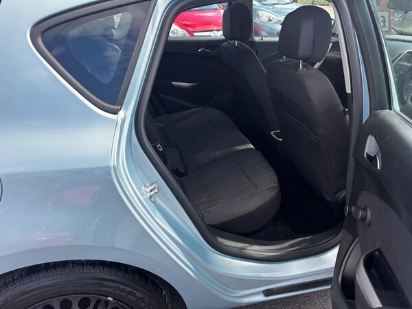 Used Vauxhall Astra 2010 for sale - 75378388: Photo 9