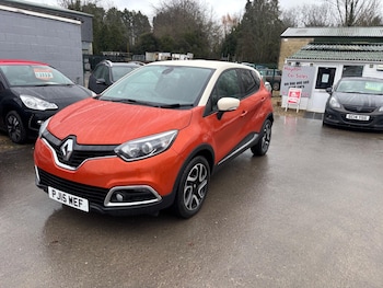 Used Renault Captur 2015 for sale - 78350937: Photo