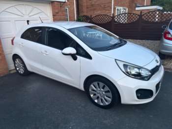 2012 (62) - 1.25 2 Euro 5 5dr